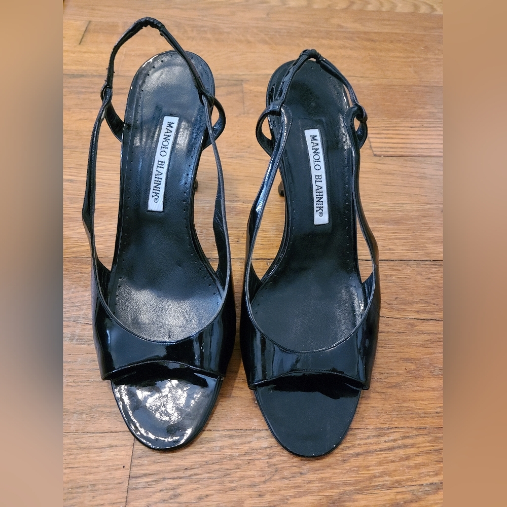 Manolo Blahnik Black Slingback Heels Elegant Design